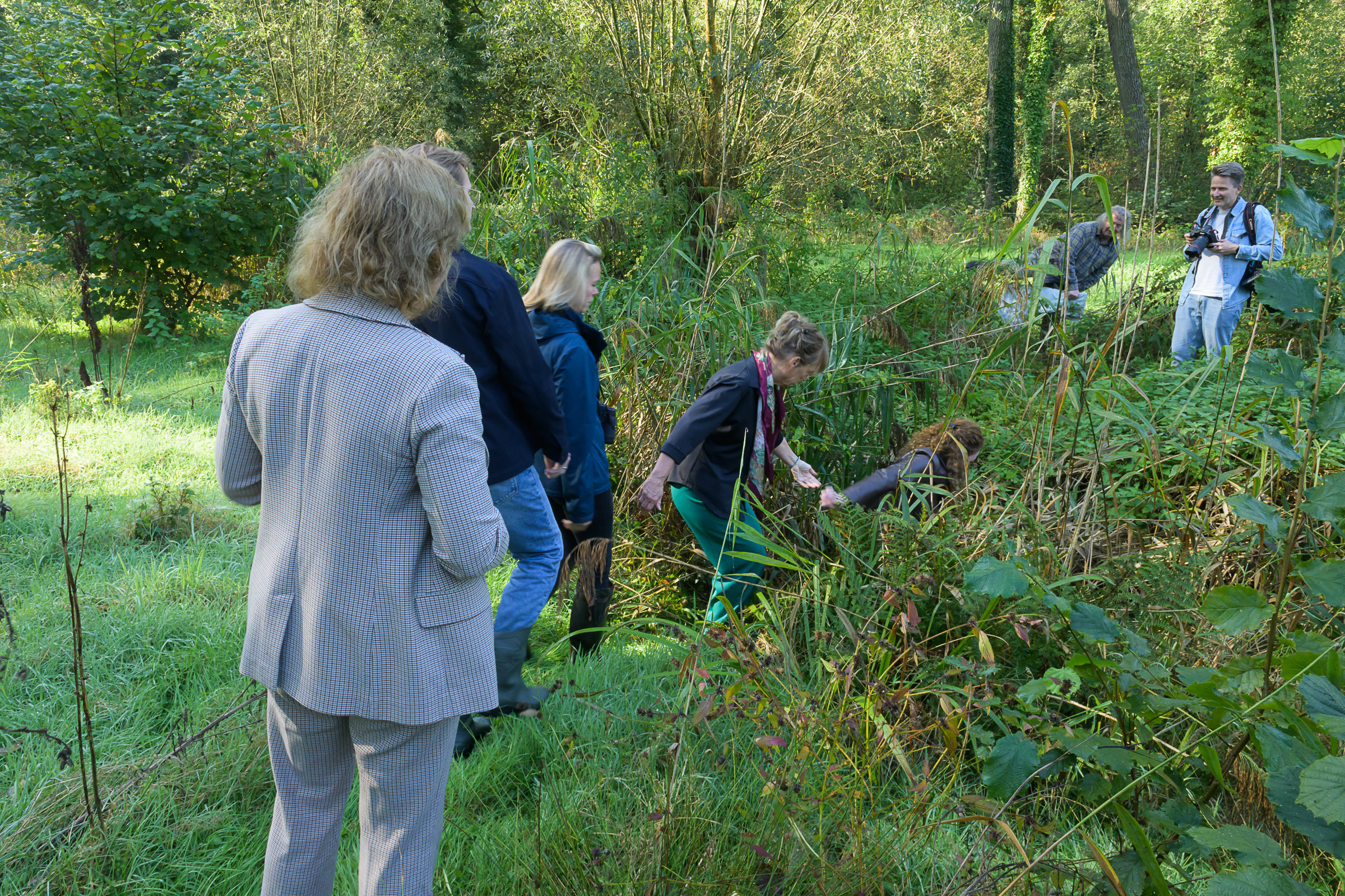 Minister Van Essen op werkbezoek bij ARK in Het Groene Woud
