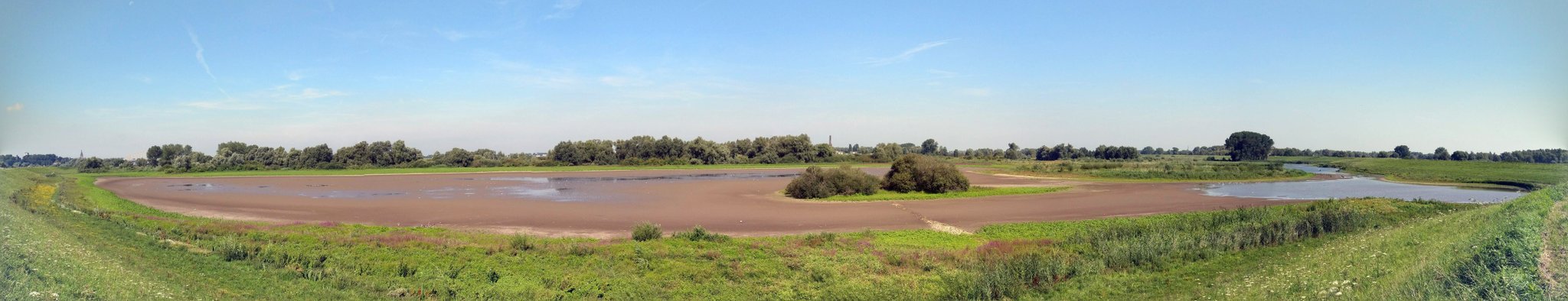 Droogte in de Oude Waal, foto: Thijmen van Heerde, Staatsbosbeheer