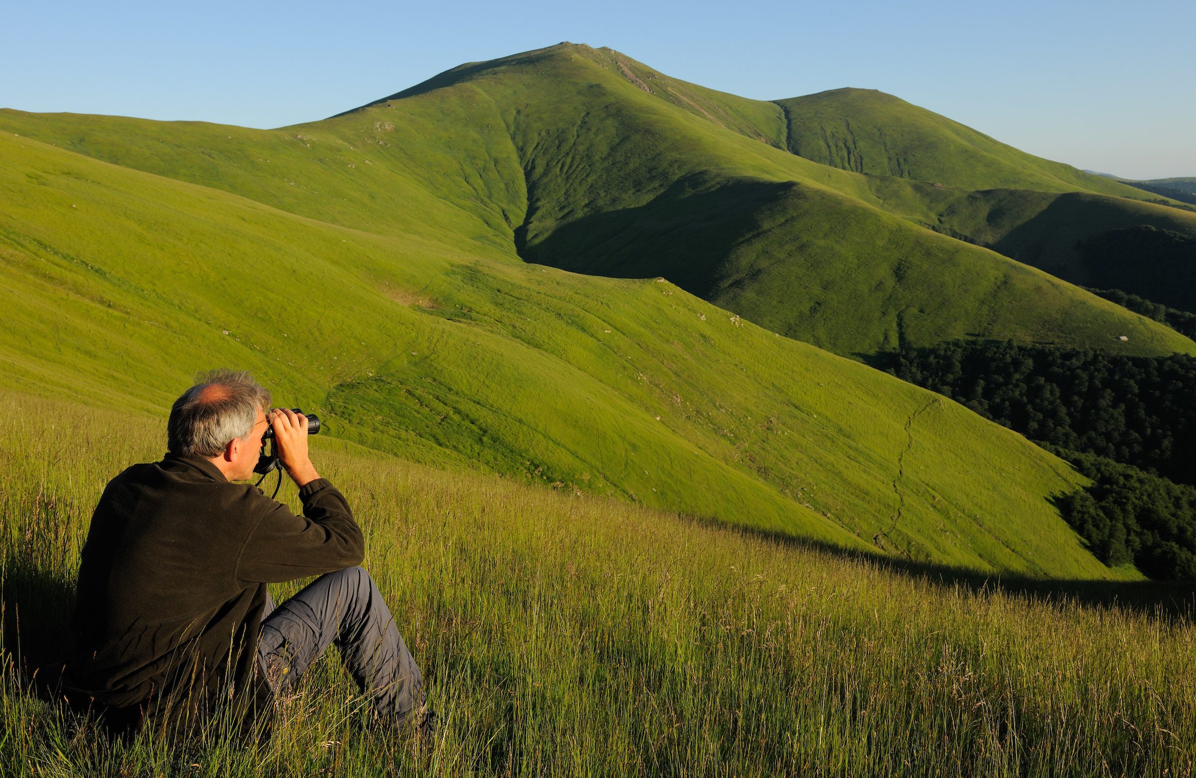 Wouter Helmer in de Zuidelijke Karpaten, foto: Staffan Widstrand - Rewilding Europe