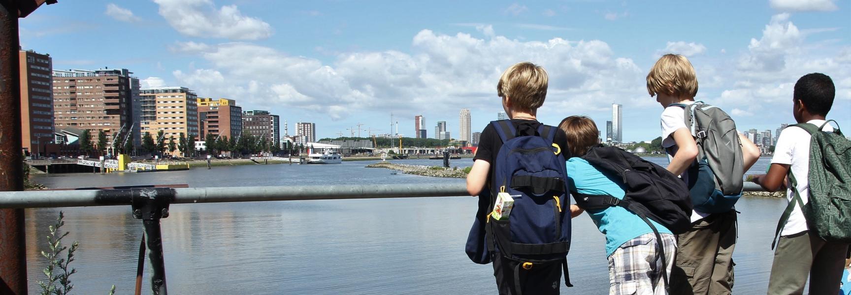 Kinderen op het Eiland van Brienenoord