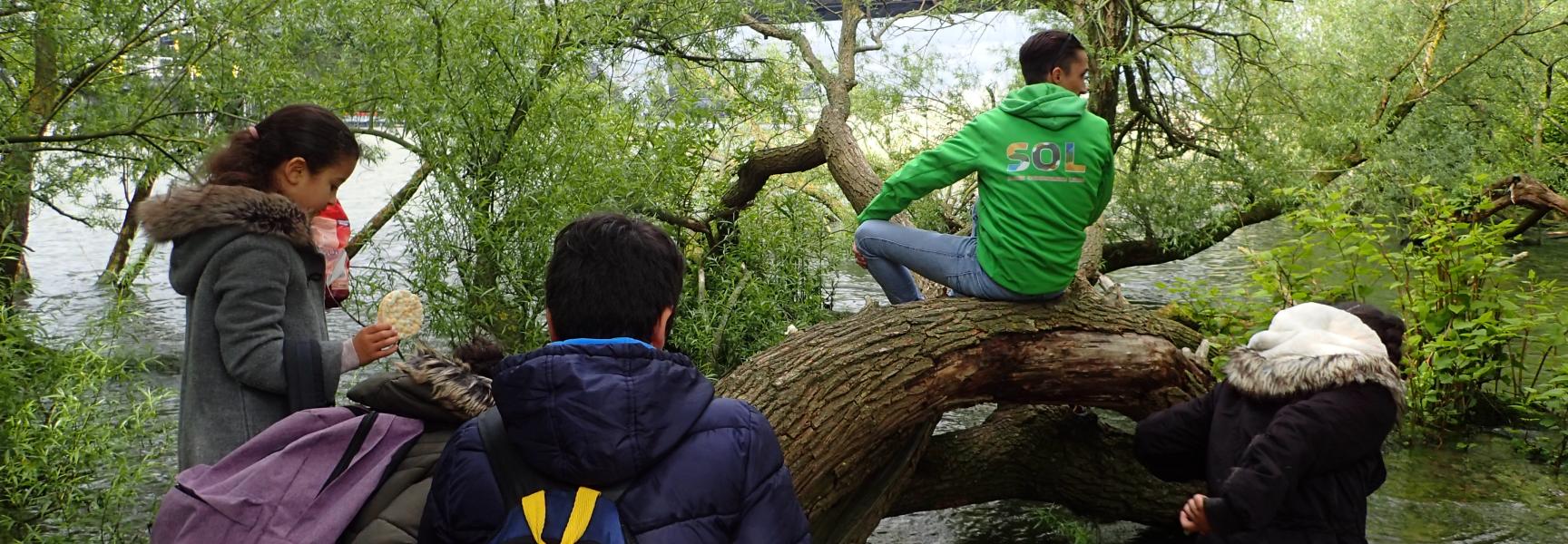 Beestjes bekijken, klauteren en de kracht van de zee ervaren midden in Rotterdam. Foto: Elma Duijndam